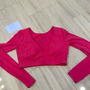 Paragon LS Reversible Crop Top sz medium